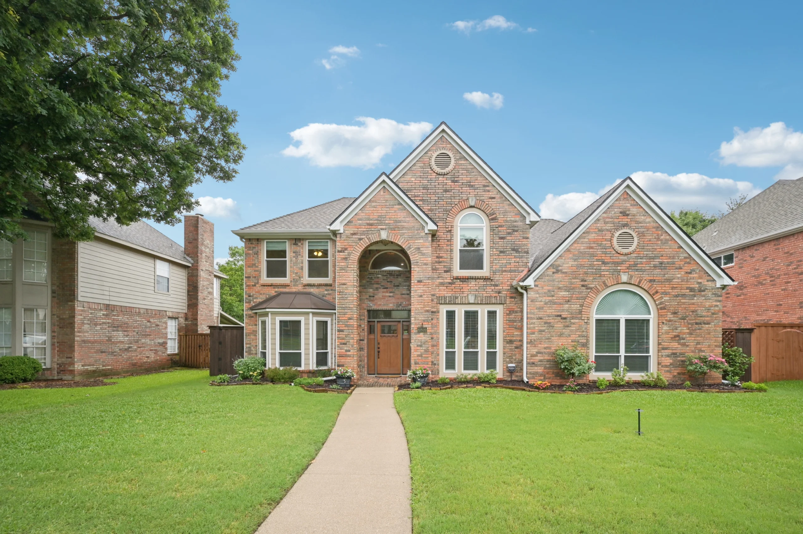 The Art of Pricing: How to Strategically Value Your Dallas Home